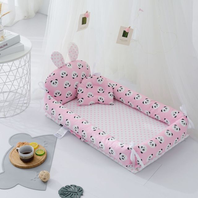 Baby Bed/Nest "Cute Bunny"