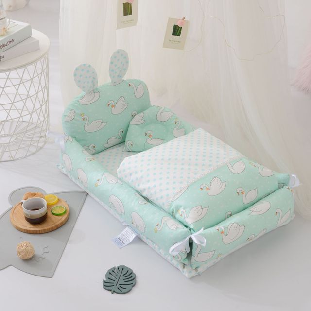 Baby Bed/Nest "Cute Bunny"