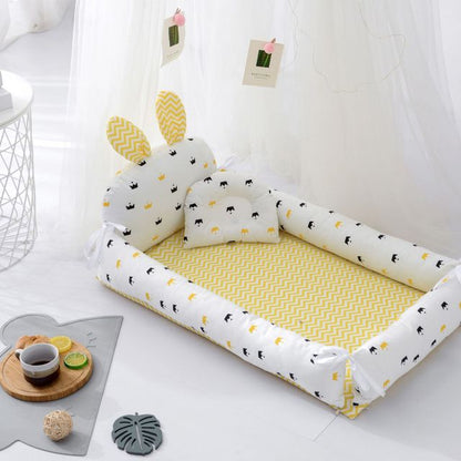 Baby Bed/Nest "Cute Bunny"