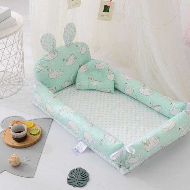 Baby Bed/Nest "Cute Bunny"