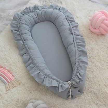 Portable Baby Crib (different colors available)