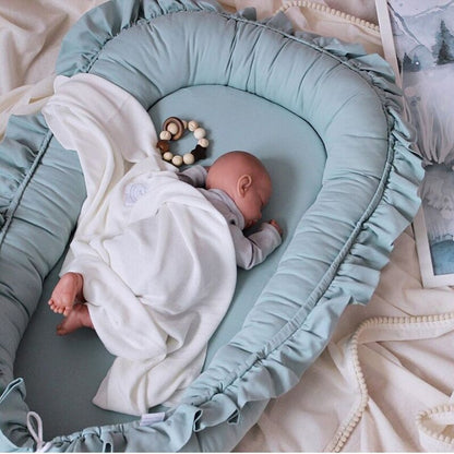 Portable Baby Crib (different colors available)