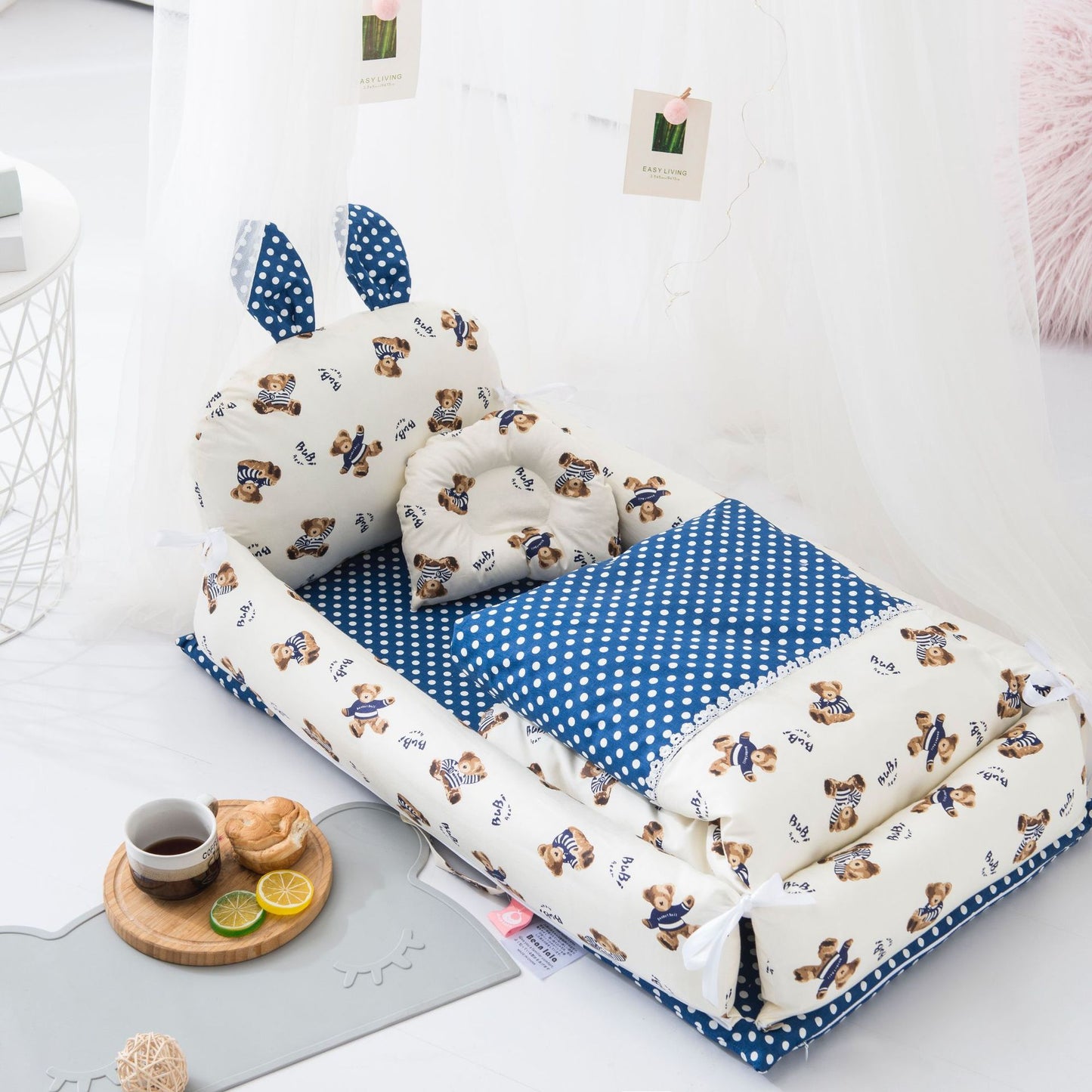 Baby Bed/Nest "Cute Bunny"