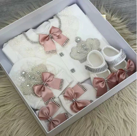 4pcs "Welcome Home" Baby Set